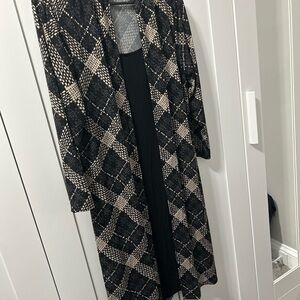 Connected Apparel Black Dress + Printed Duster Overlay